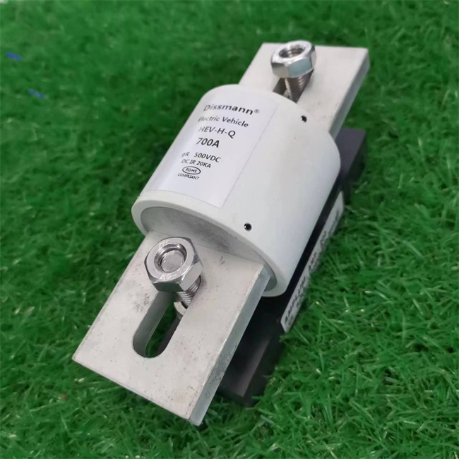 Электротранспорт DC30ka сплавляет взрыватель 800amp высокого взрывателя разрывной мощности сильнотоковый в Китае