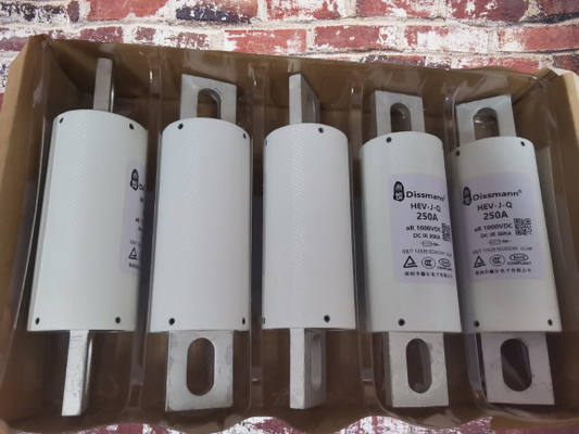 250A керамические автомобильные взрыватели DC1000V HEV сплавляют взрыватели батареи энергии